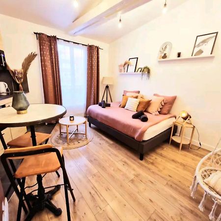 Maison Juliette Clichy Ngoại thất bức ảnh