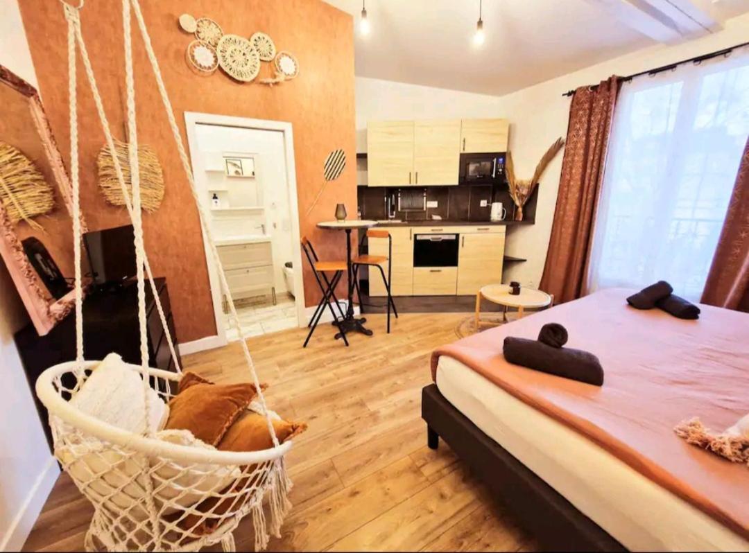 Maison Juliette Clichy Ngoại thất bức ảnh