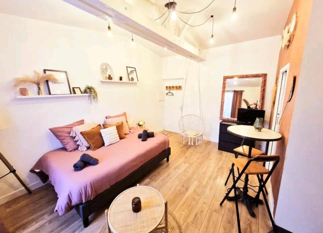 Maison Juliette Clichy Ngoại thất bức ảnh