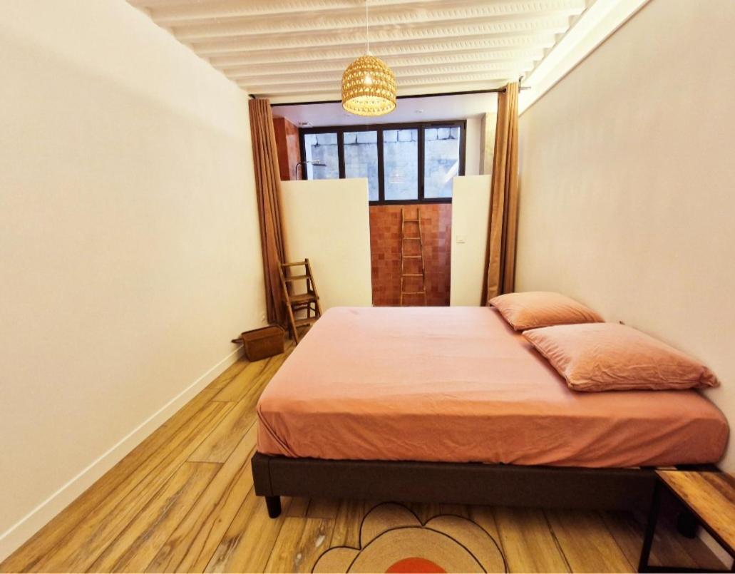 Maison Juliette Clichy Ngoại thất bức ảnh
