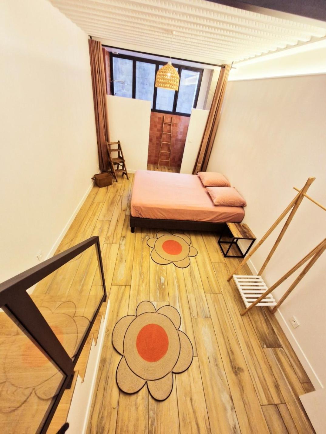 Maison Juliette Clichy Ngoại thất bức ảnh